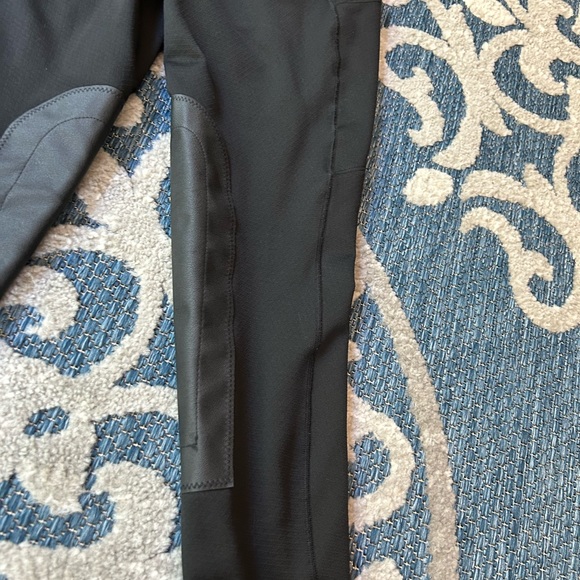 Kerrits riding pants - Picture 10 of 17